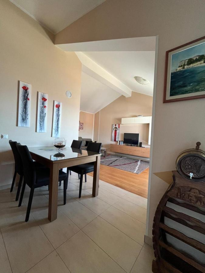 Apartments Four You-With Sea View Zadar Eksteriør bilde