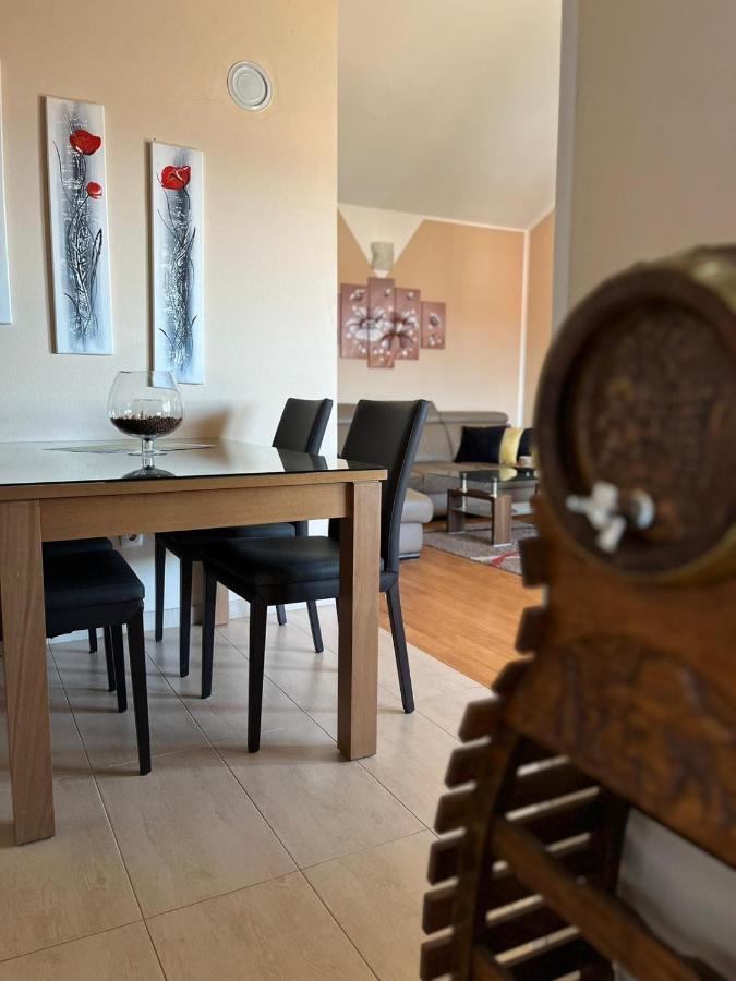 Apartments Four You-With Sea View Zadar Eksteriør bilde
